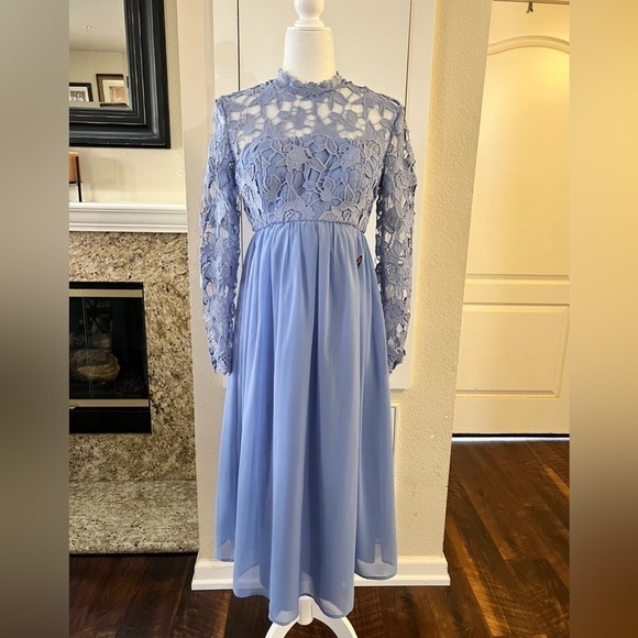 Chi Chi London Maternity Lolita Eyelet High Neck Midi Dress Purple Size 8 - Picture 5 of 13